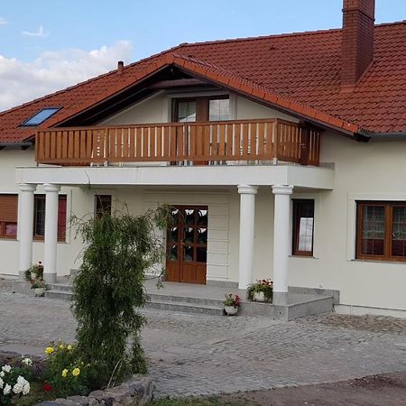 Willa Maria Łagów المظهر الخارجي الصورة